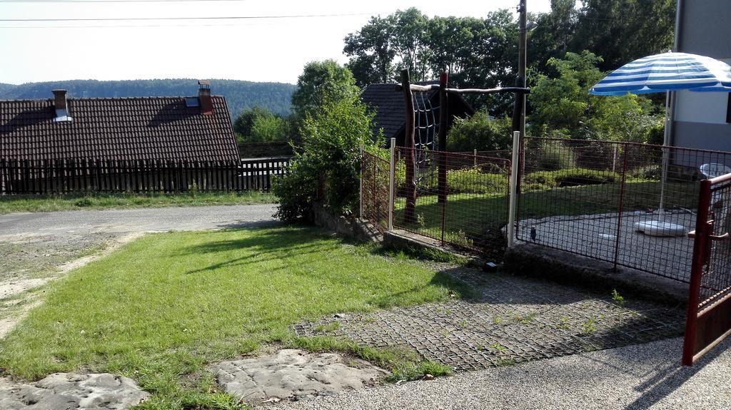 Apartments Michovka Koberovy Kültér fotó